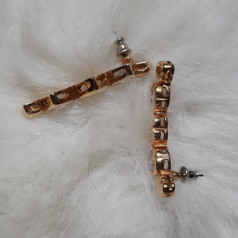 Vintage 90's HSN Curved Heart Earrings - Picture 4 of 4